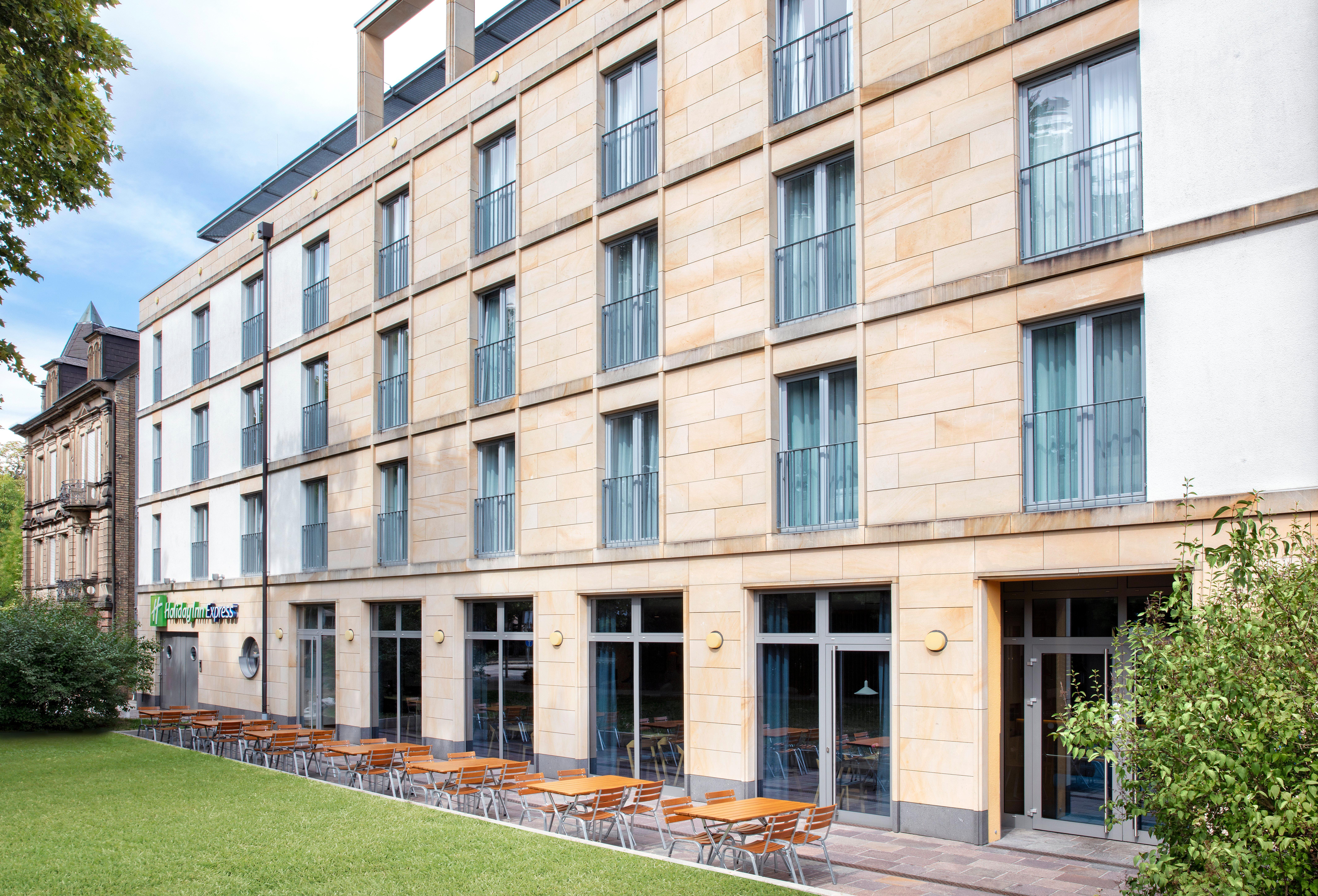Holiday Inn Express Baden-Baden By Ihg Exterior photo