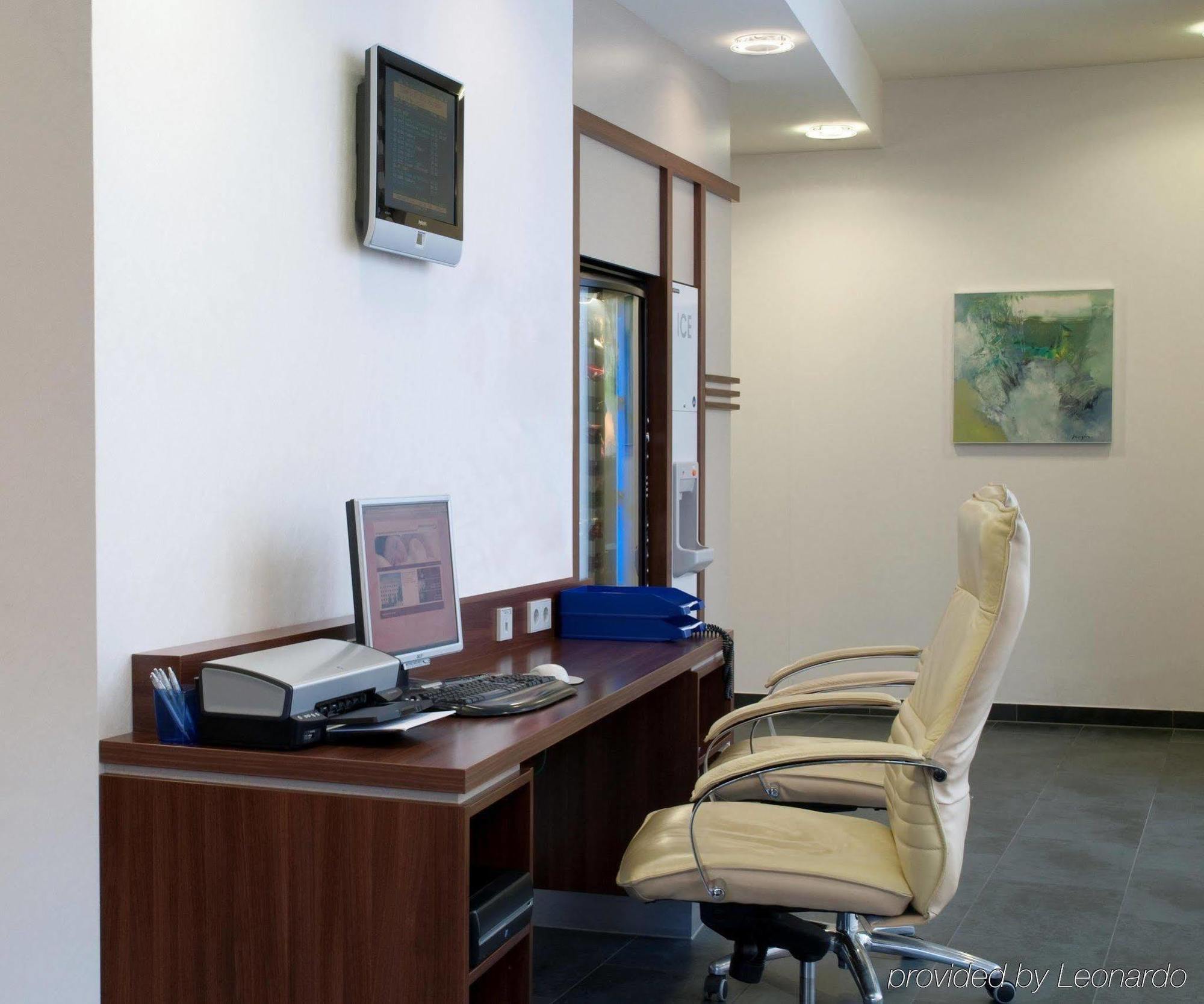 Holiday Inn Express Baden-Baden By Ihg Exterior photo